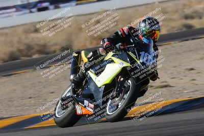 media/Dec-18-2022-SoCal Trackdays (Sun) [[8099a50955]]/Turn 4 (1pm)/